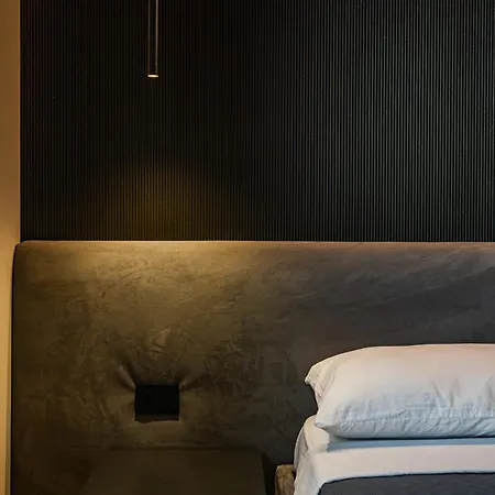 Luxury With View Steps From The Duomo * Mailand