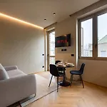 Luxury With View Steps From The Duomo * מילאנו