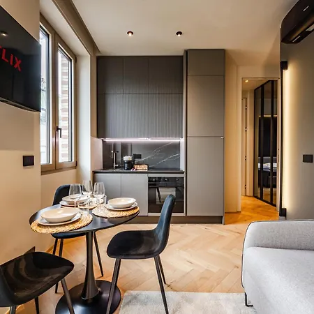 Apartman Luxury With View Steps From The Duomo *