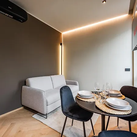 公寓 Luxury With View Steps From The Duomo *